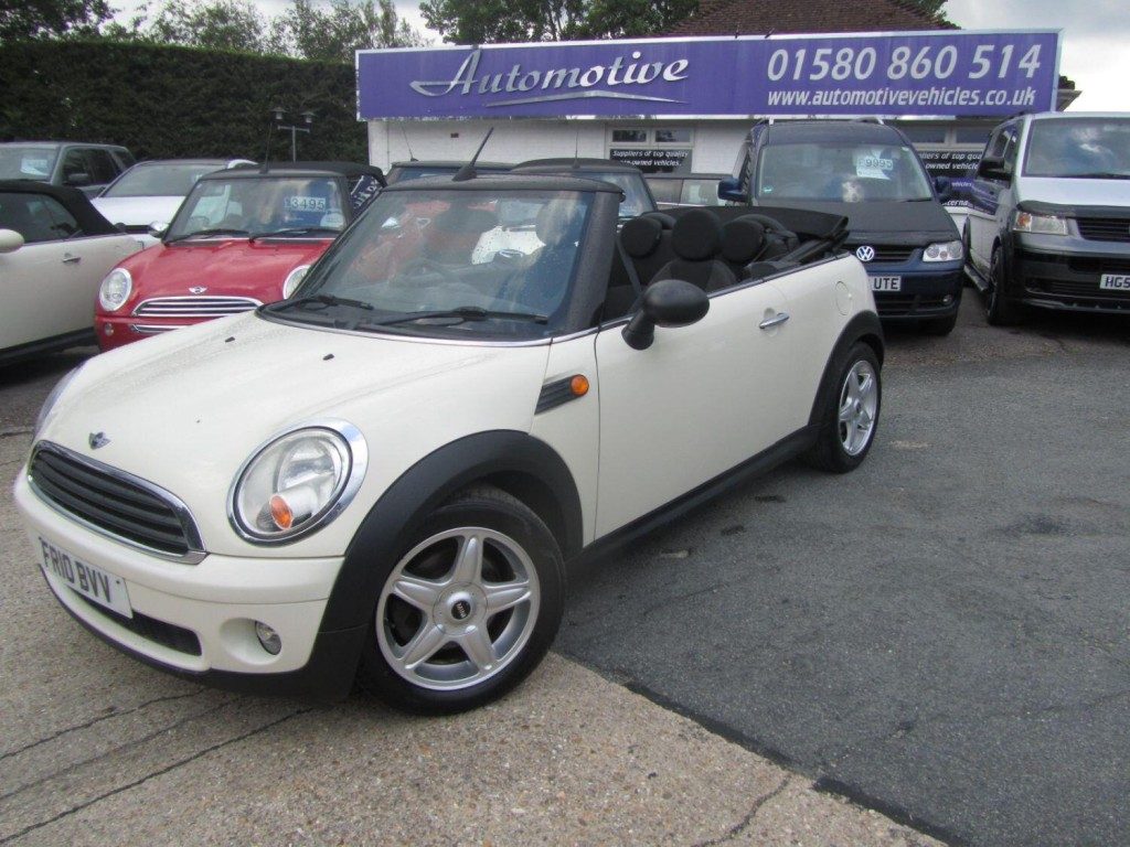 Mini Convertible - Image 2