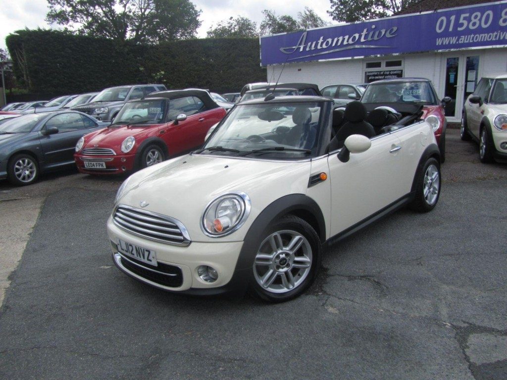 Mini Convertible - Image 2