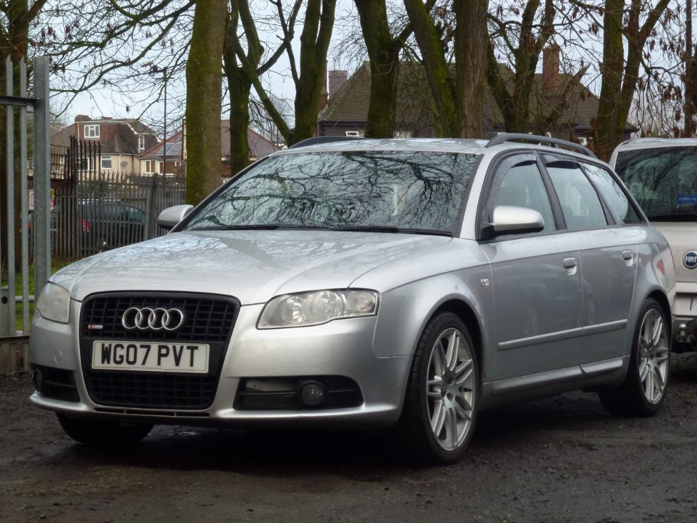 Audi A4 Avant 2.0 TDI S line Special Edition Estate 5dr Diesel Manual (154 g/km, 168 bhp)