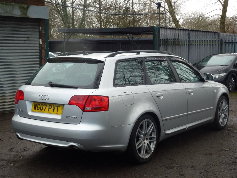 Audi A4 Avant 2.0 TDI S line Special Edition Estate 5dr Diesel Manual (154 g/km, 168 bhp) - Image 4