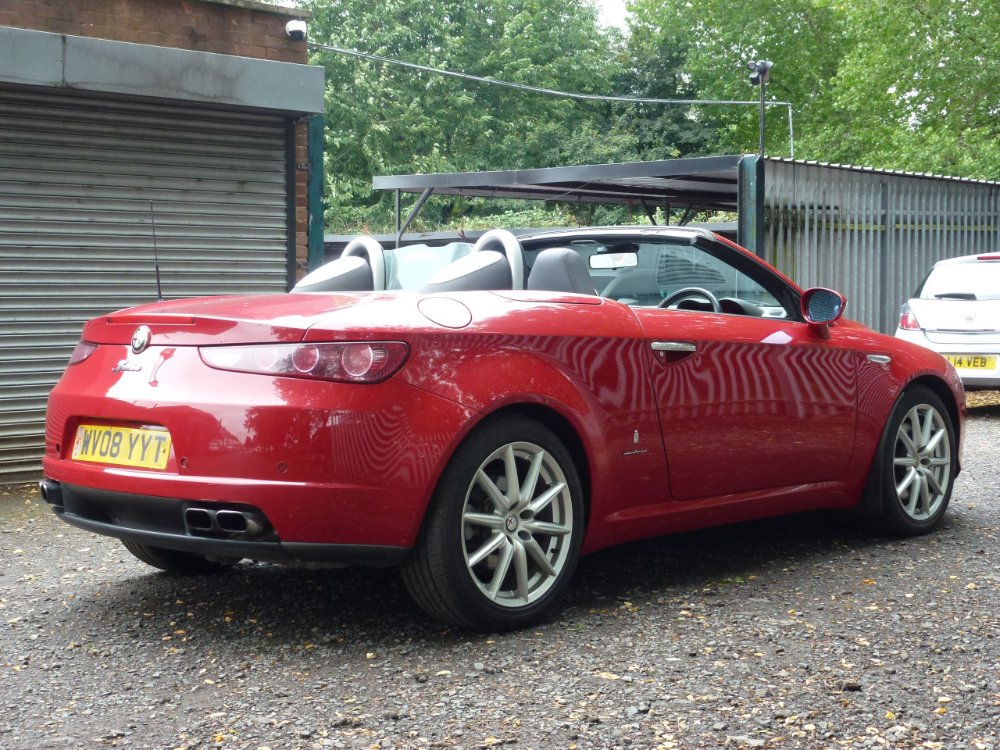 Alfa Romeo Spider 2.4 JTDM Convertible 2dr Diesel Manual (179 g/km, 200 bhp) - Image 4
