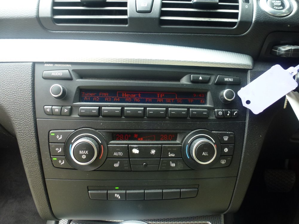 BMW 1 Series 2.0 118d M Sport Hatchback 5dr Diesel Steptronic Euro 5 (143 ps) - Image 15