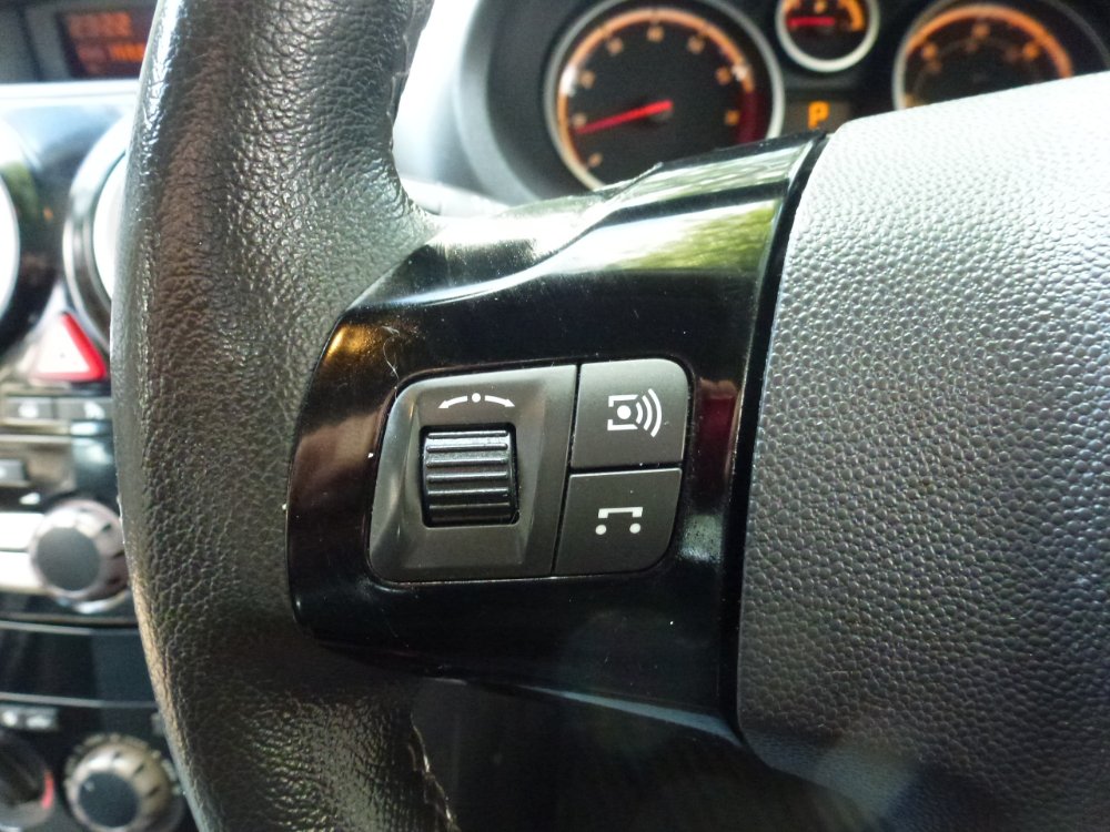 Vauxhall Corsa 1.4i 16v SE Hatchback 5dr Petrol Automatic (a/c) (138 g/km, 99 bhp) - Image 19
