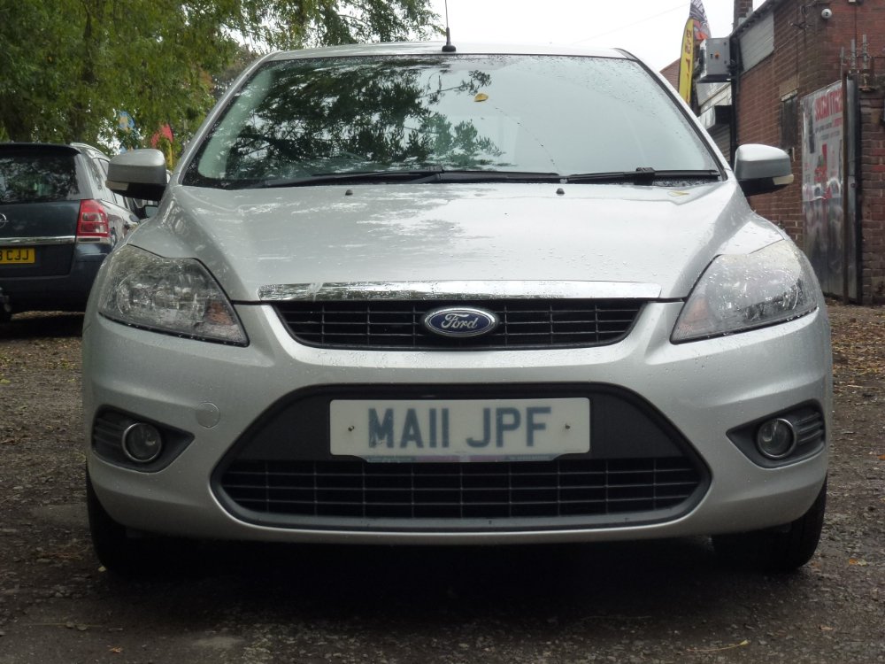 Ford Focus 1.6 Zetec Hatchback 5dr Petrol Manual (159 g/km, 99 bhp) - Image 6
