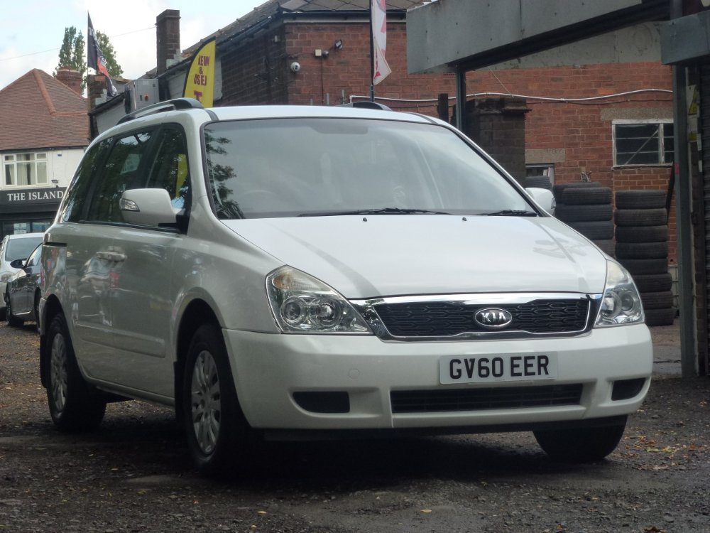 Kia Sedona 2.2 CRDi 1 MPV 5dr Diesel Manual (179 g/km, 192 bhp) - Image 2