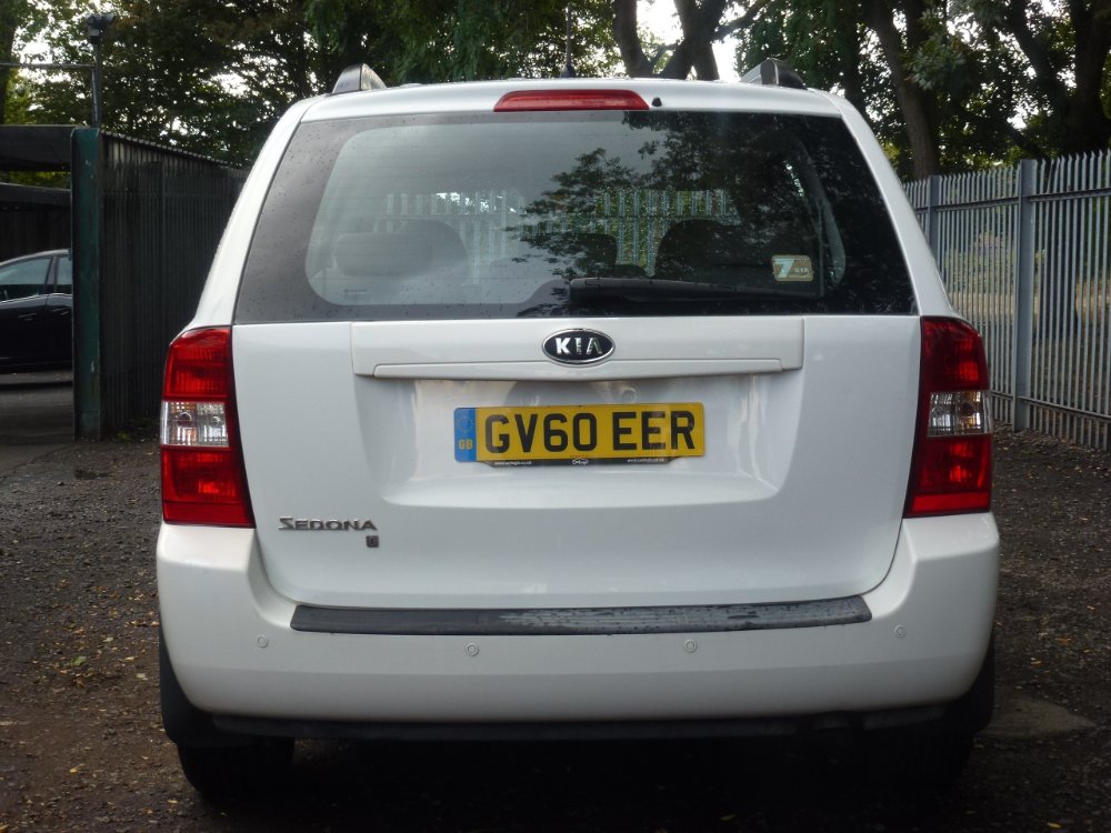 Kia Sedona 2.2 CRDi 1 MPV 5dr Diesel Manual (179 g/km, 192 bhp) - Image 5
