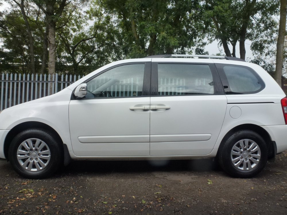 Kia Sedona 2.2 CRDi 1 MPV 5dr Diesel Manual (179 g/km, 192 bhp) - Image 7