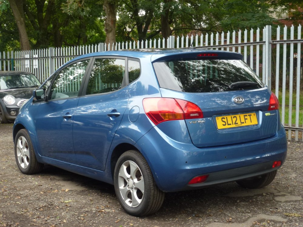 Kia Venga 1.6 EcoDynamics 3 MPV 5dr Petrol Manual Euro 5 (s/s) (123 bhp) - Image 3