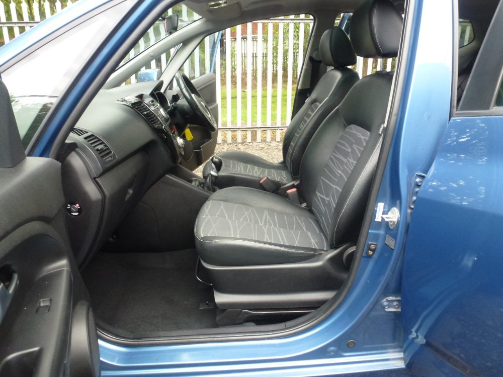 Kia Venga 1.6 EcoDynamics 3 MPV 5dr Petrol Manual Euro 5 (s/s) (123 bhp) - Image 11