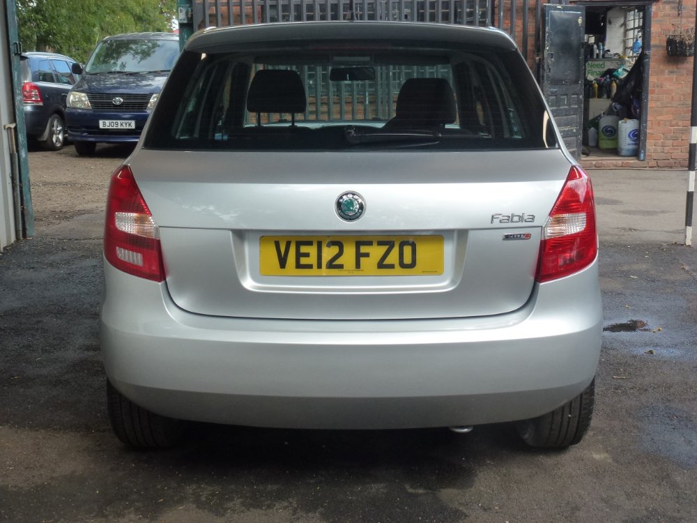 Skoda Fabia 1.2 SE Hatchback 5dr Petrol Manual Euro 5 (69 ps) - Image 4