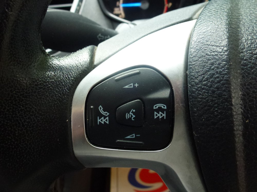 Ford Fiesta 1.0T EcoBoost Titanium Hatchback 5dr Petrol Manual Euro 5 (s/s) (100 ps) - Image 18