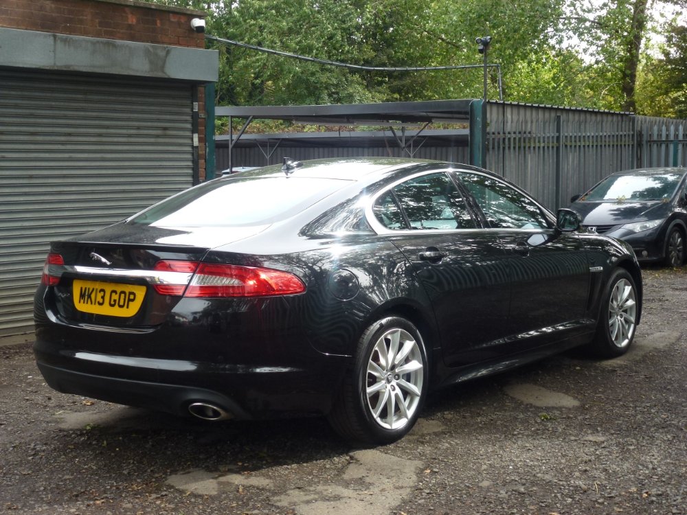 Jaguar XF 2.2d Sport Saloon 4dr Diesel Auto Euro 5 (s/s) (200 ps) - Image 4