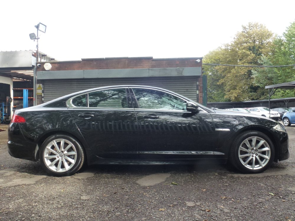 Jaguar XF 2.2d Sport Saloon 4dr Diesel Auto Euro 5 (s/s) (200 ps) - Image 8