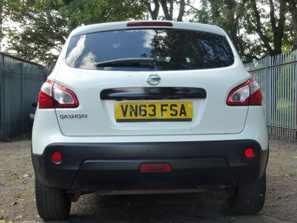 Nissan Qashqai 1.6 360 SUV 5dr Petrol Manual 2WD Euro 5 (117 ps) - Image 5