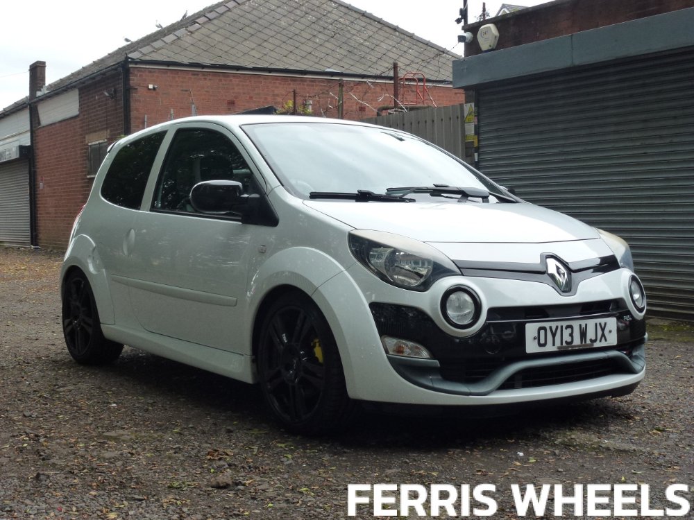 Renault Twingo 1.6 VVT Renaultsport 133 3dr - Image 2