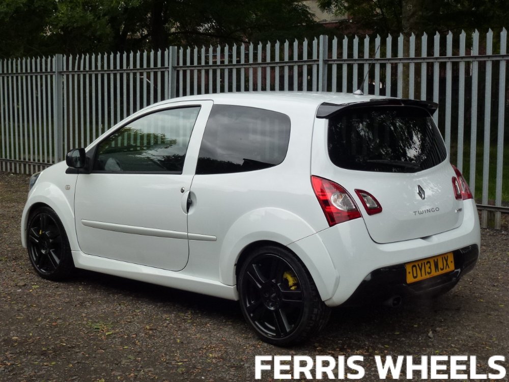 Renault Twingo 1.6 VVT Renaultsport 133 3dr - Image 3
