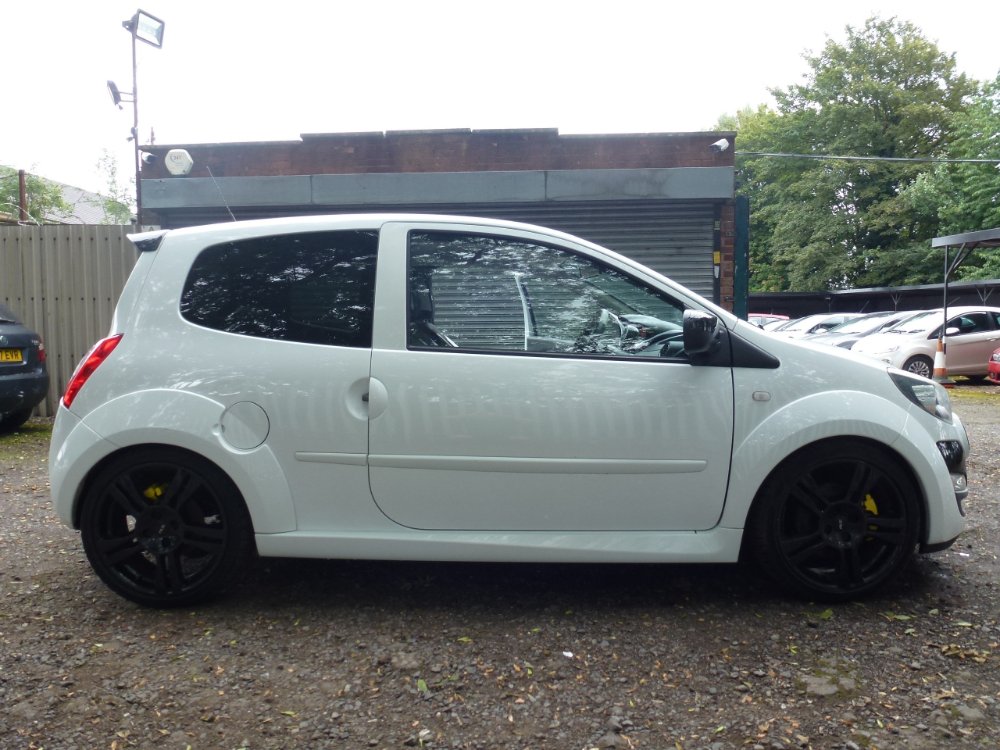 Renault Twingo 1.6 VVT Renaultsport 133 3dr - Image 8