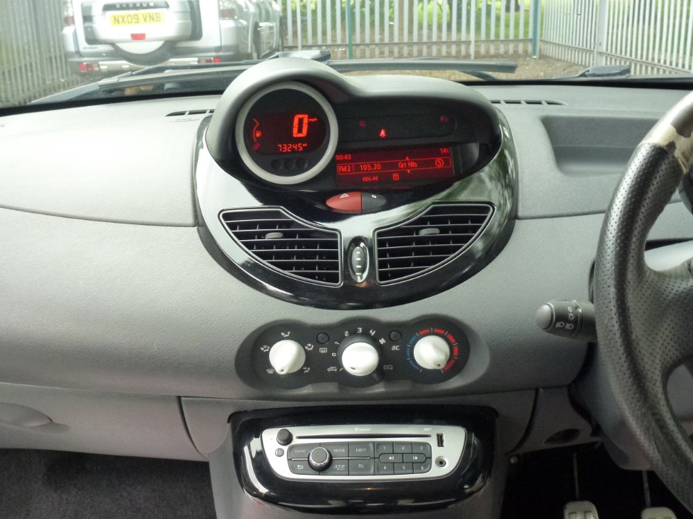 Renault Twingo 1.6 VVT Renaultsport 133 3dr - Image 13