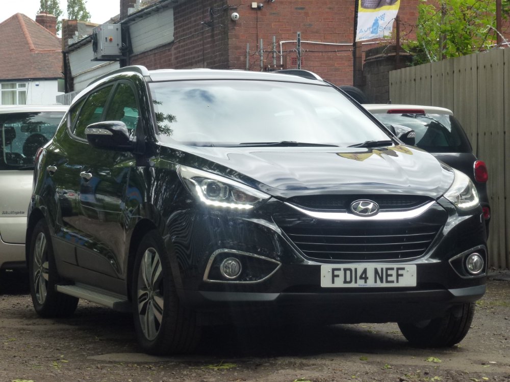 Hyundai ix35 2.0 CRDi Premium SUV 5dr Diesel Auto 4WD Euro 5 (134 bhp) - Image 2