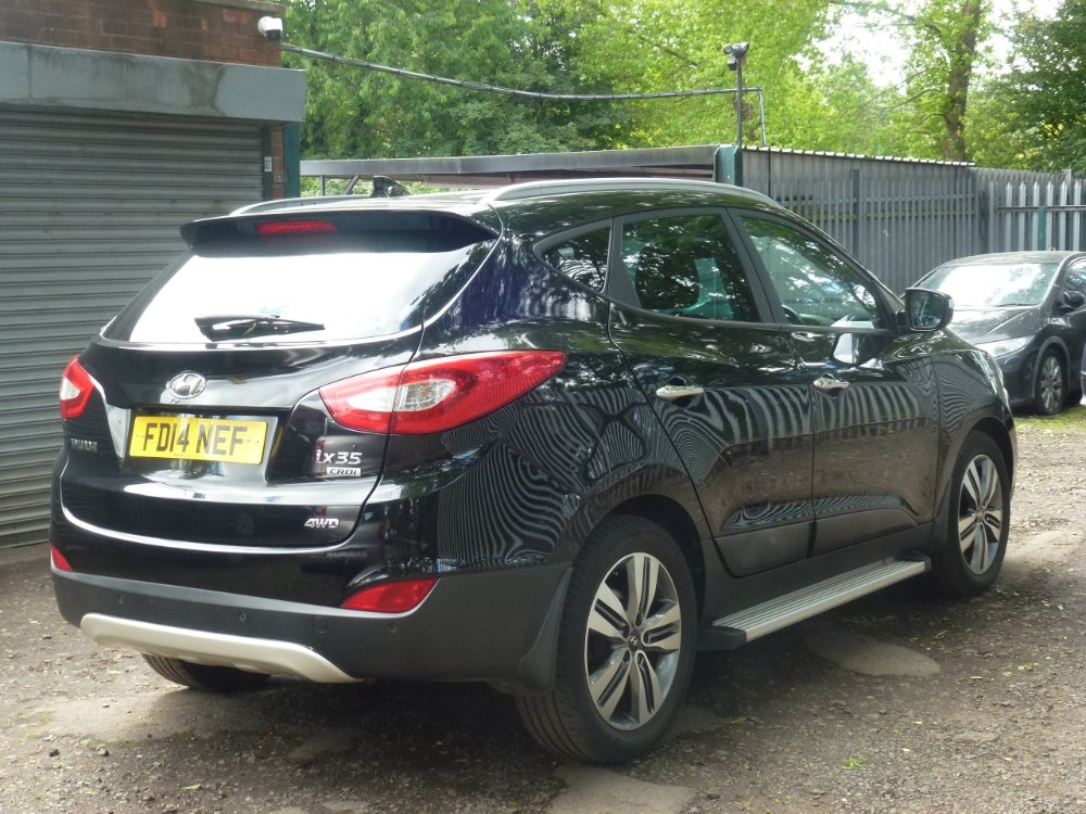 Hyundai ix35 2.0 CRDi Premium SUV 5dr Diesel Auto 4WD Euro 5 (134 bhp) - Image 4