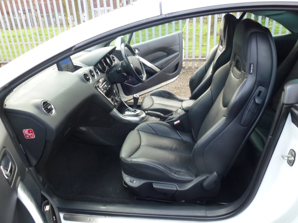 Peugeot 308 CC 2.0 HDi Allure Convertible 2dr Diesel Tiptronic Euro 5 (163 ps) - Image 10