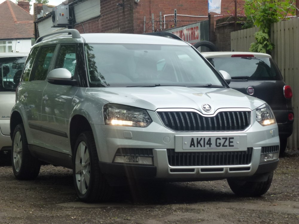 Skoda Yeti 2.0 TDI SE Outdoor 5dr Diesel Manual Euro 5 (110 ps) - Image 2