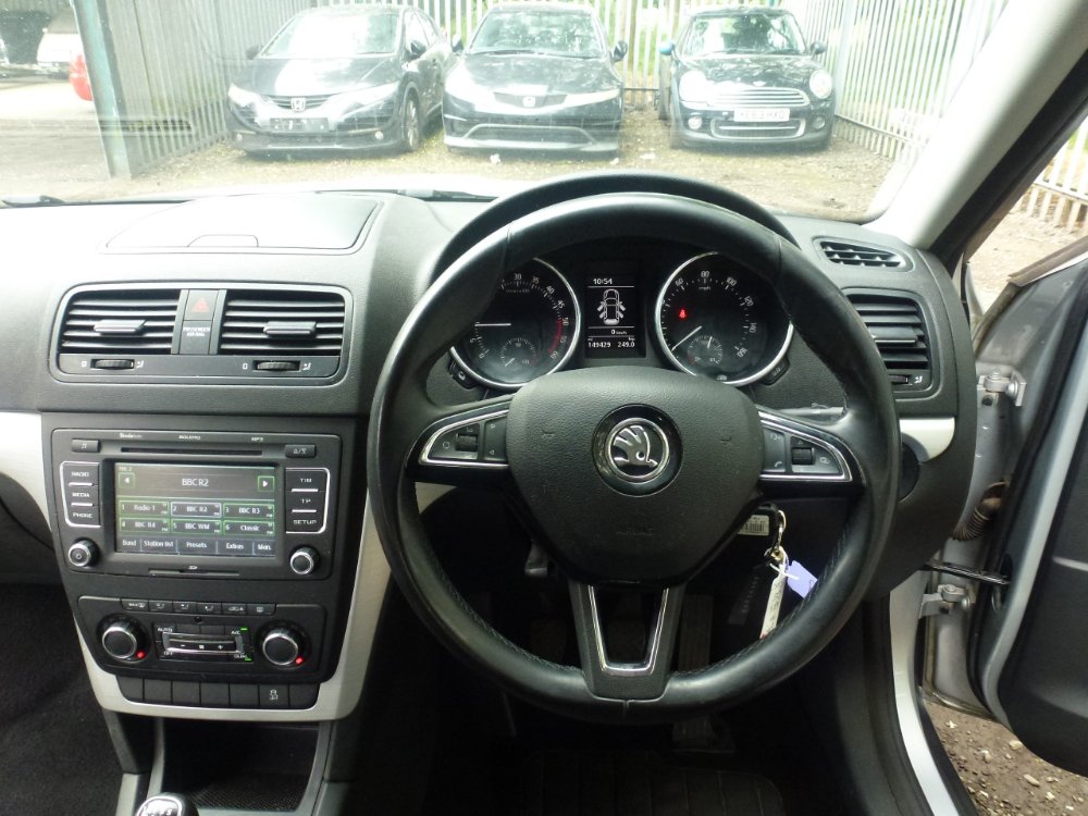 Skoda Yeti 2.0 TDI SE Outdoor 5dr Diesel Manual Euro 5 (110 ps) - Image 14