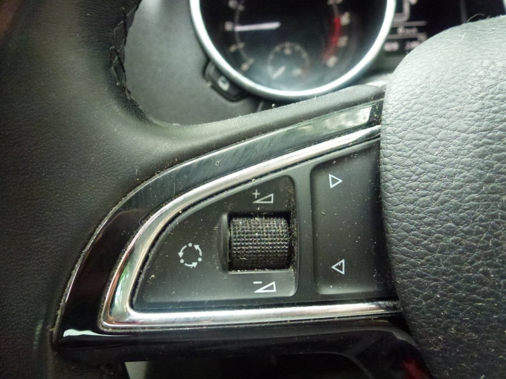 Skoda Yeti 2.0 TDI SE Outdoor 5dr Diesel Manual Euro 5 (110 ps) - Image 19