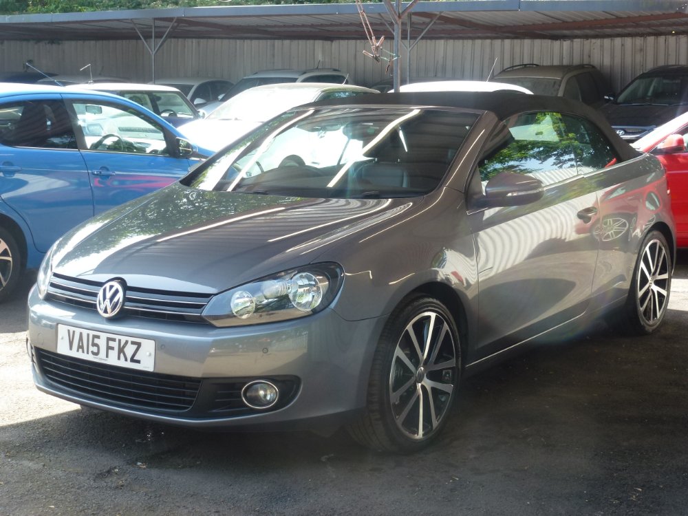 Volkswagen Golf 2.0 TDI BlueMotion Tech GT Cabriolet 2dr Diesel Manual Euro 5 (s/s) (140 ps) - Image 2