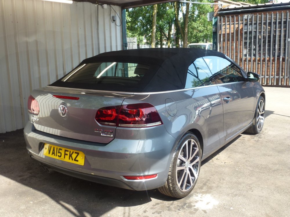 Volkswagen Golf 2.0 TDI BlueMotion Tech GT Cabriolet 2dr Diesel Manual Euro 5 (s/s) (140 ps) - Image 4