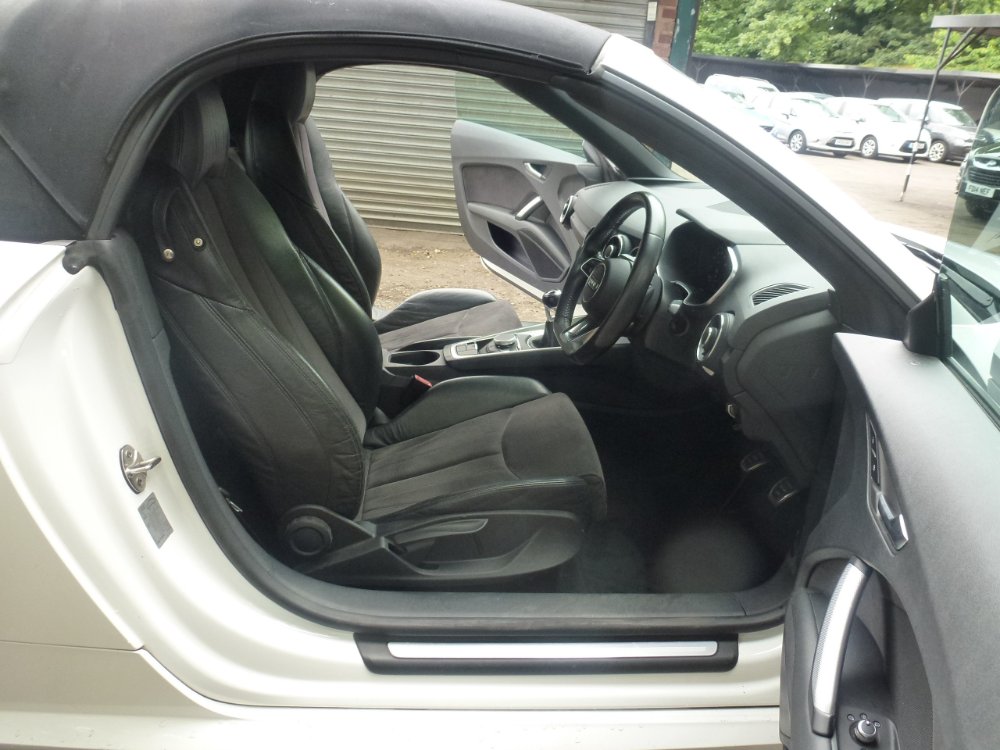 Audi TT 1.8 TFSI Sport Roadster 2dr Petrol Manual Euro 6 (s/s) (180 ps) - Image 9