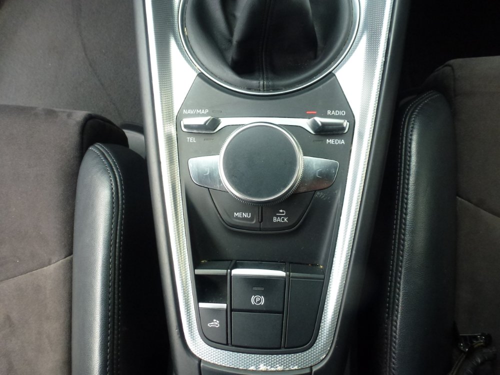 Audi TT 1.8 TFSI Sport Roadster 2dr Petrol Manual Euro 6 (s/s) (180 ps) - Image 15