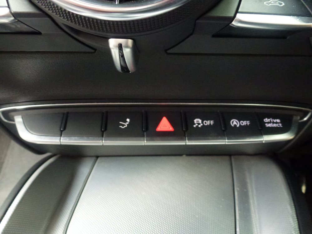 Audi TT 1.8 TFSI Sport Roadster 2dr Petrol Manual Euro 6 (s/s) (180 ps) - Image 16