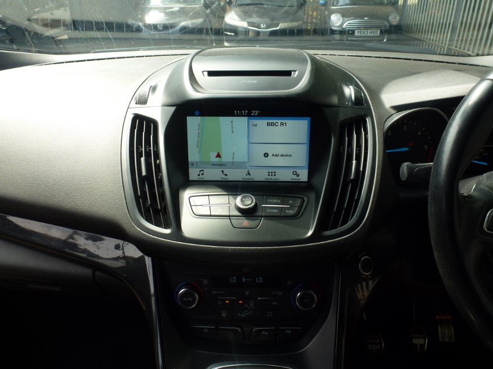 Ford Kuga 2.0 TDCi EcoBlue ST-Line SUV 5dr Diesel Manual AWD Euro 6 (s/s) (180 ps) - Image 14