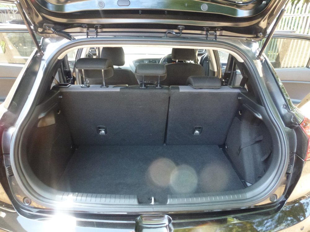 Hyundai i20 1.0 T-GDi Active Hatchback 5dr Petrol Manual Euro 6 (s/s) (100 ps) - Image 13