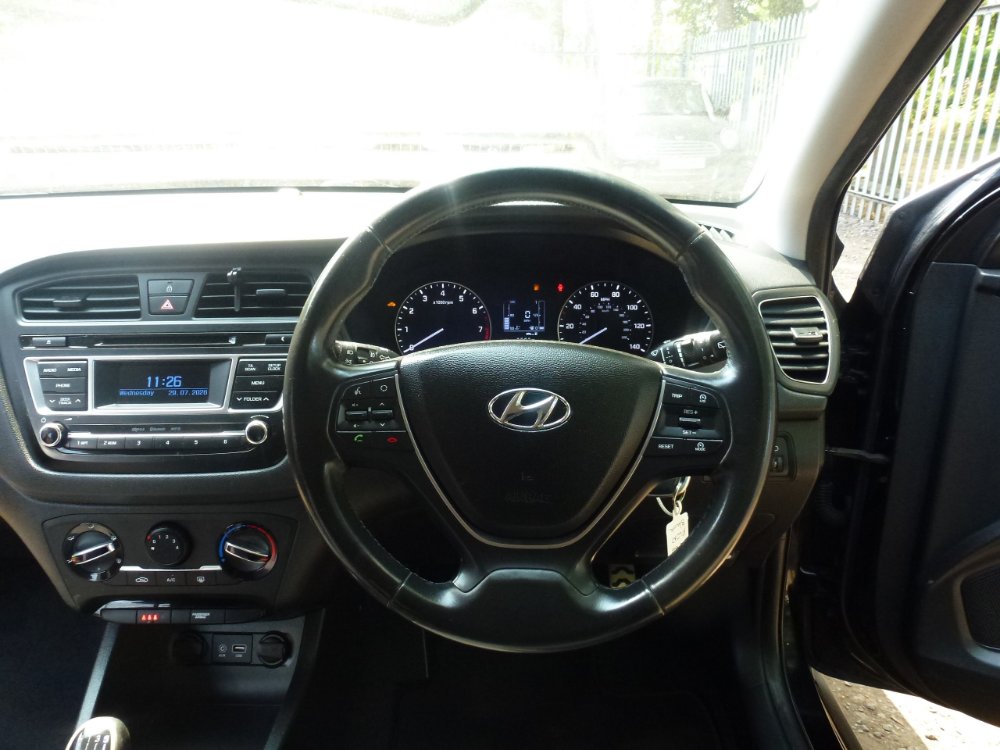 Hyundai i20 1.0 T-GDi Active Hatchback 5dr Petrol Manual Euro 6 (s/s) (100 ps) - Image 14