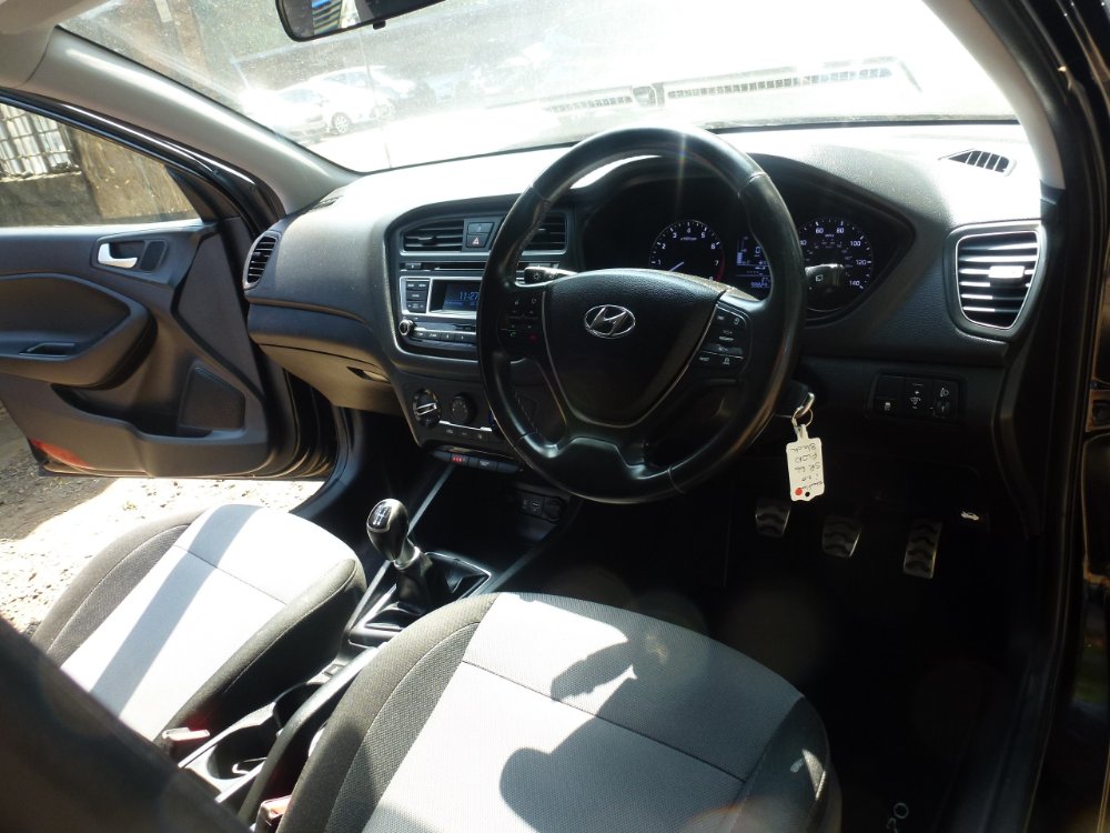 Hyundai i20 1.0 T-GDi Active Hatchback 5dr Petrol Manual Euro 6 (s/s) (100 ps) - Image 17