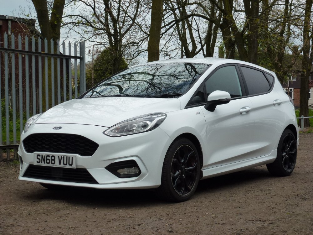 2018 Ford Fiesta 1.0T EcoBoost ST-Line Hatchback 5dr Petrol Manual Euro 6 (s/s) (140 ps) in Wolverhampton