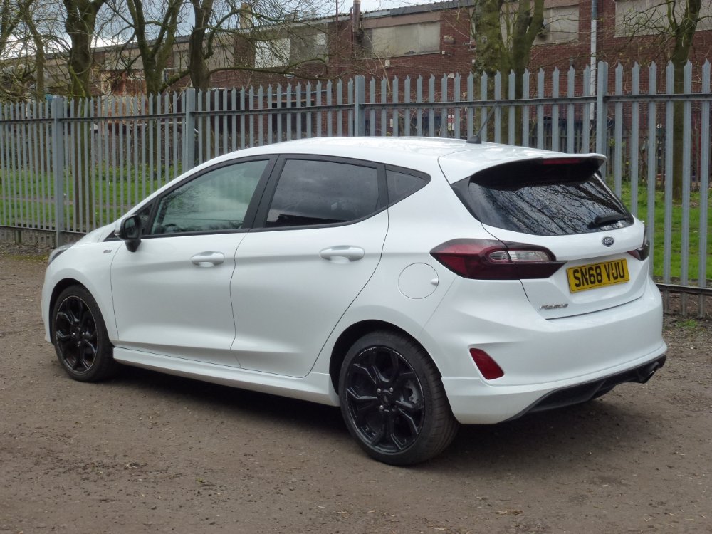 Ford Fiesta 1.0T EcoBoost ST-Line Hatchback 5dr Petrol Manual Euro 6 (s/s) (140 ps) - Image 3