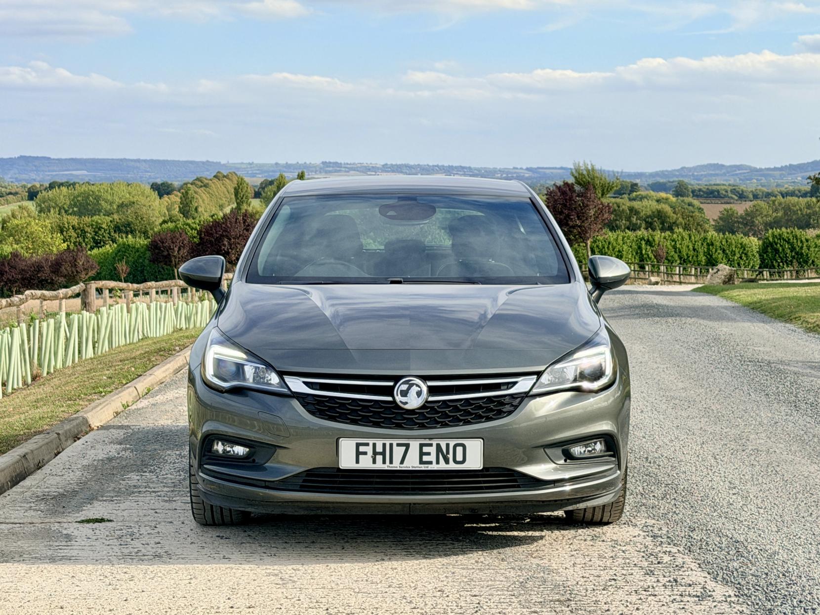 Vauxhall Astra - Image 8