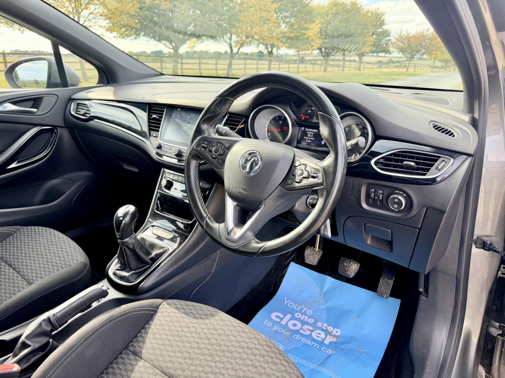 Vauxhall Astra - Image 19