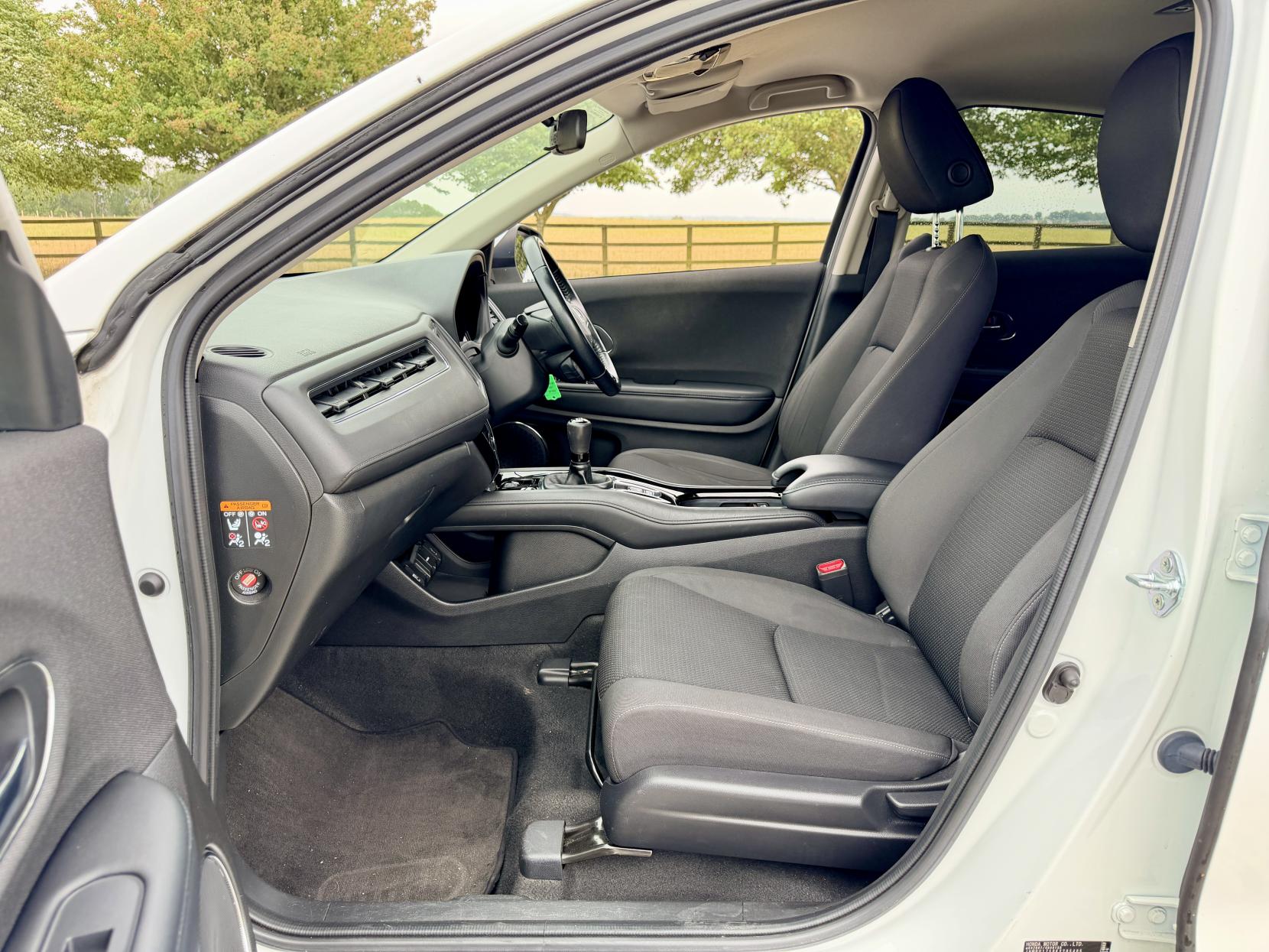 Honda Hr-V - Image 13