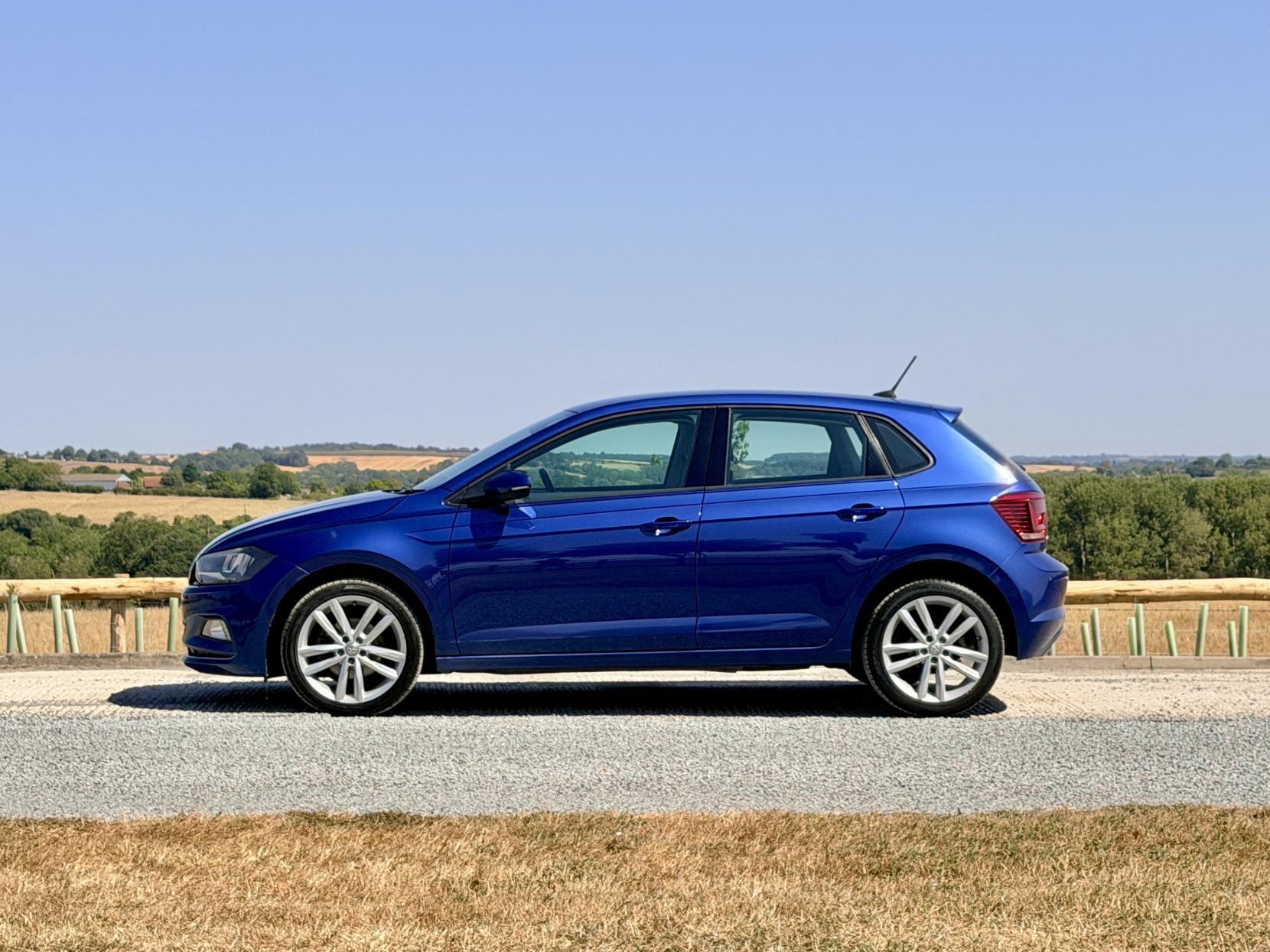 Volkswagen Polo - Image 5