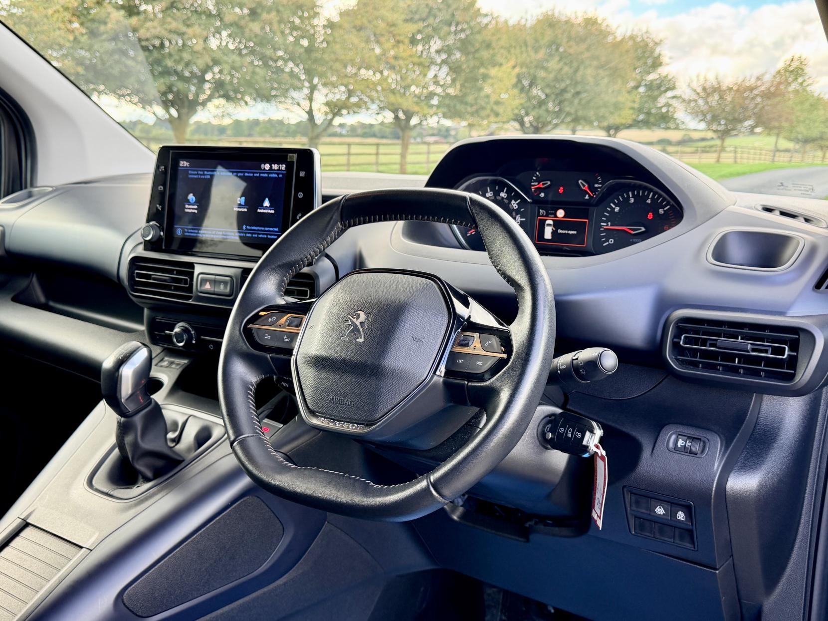 Peugeot Rifter - Image 20