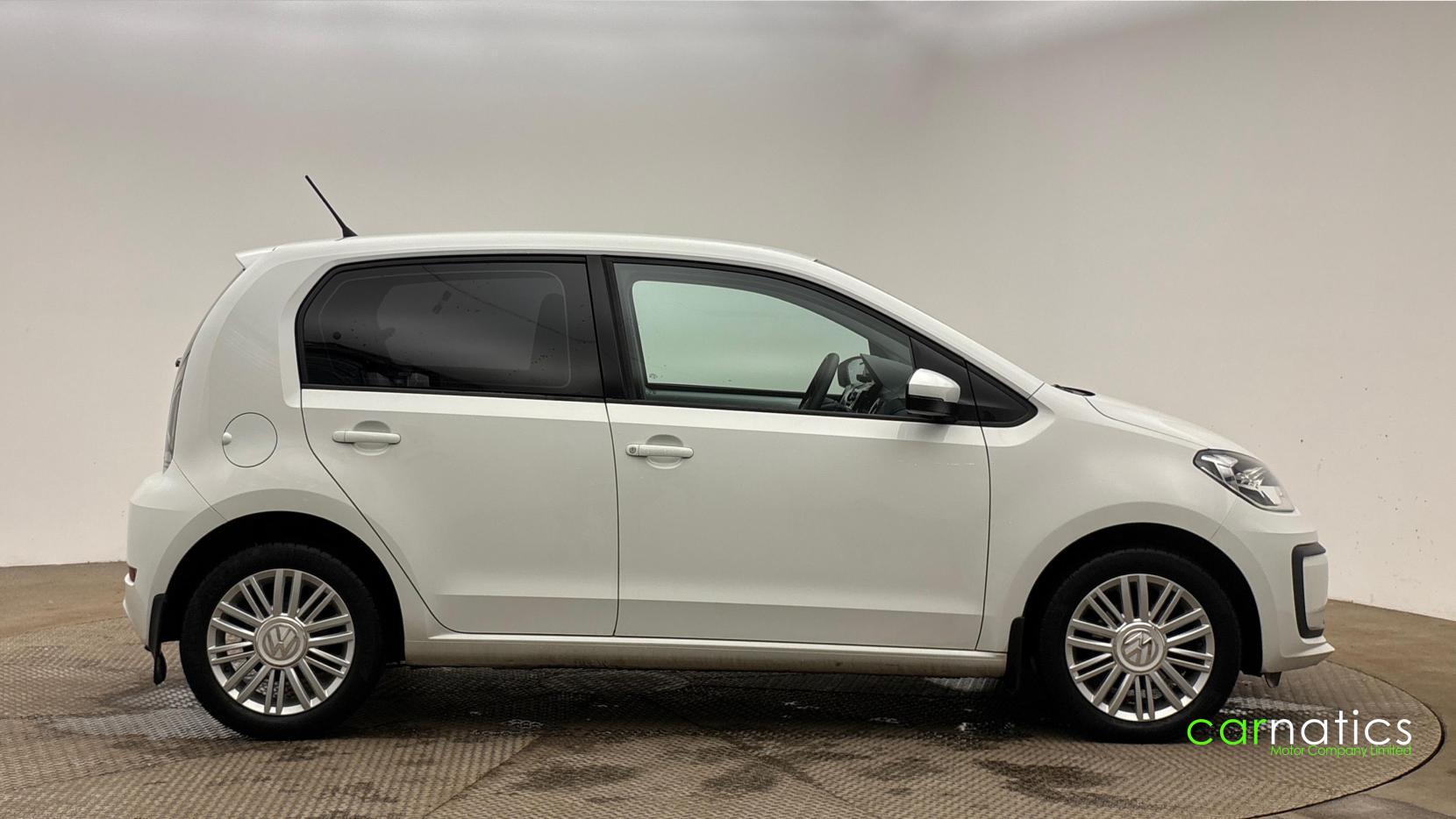 Volkswagen Up! - Image 16