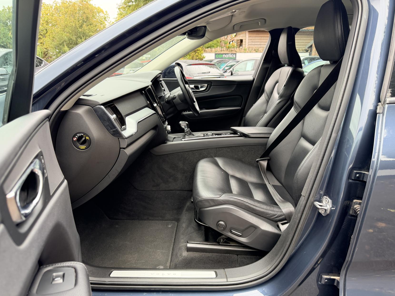 Volvo Xc60 - Image 11