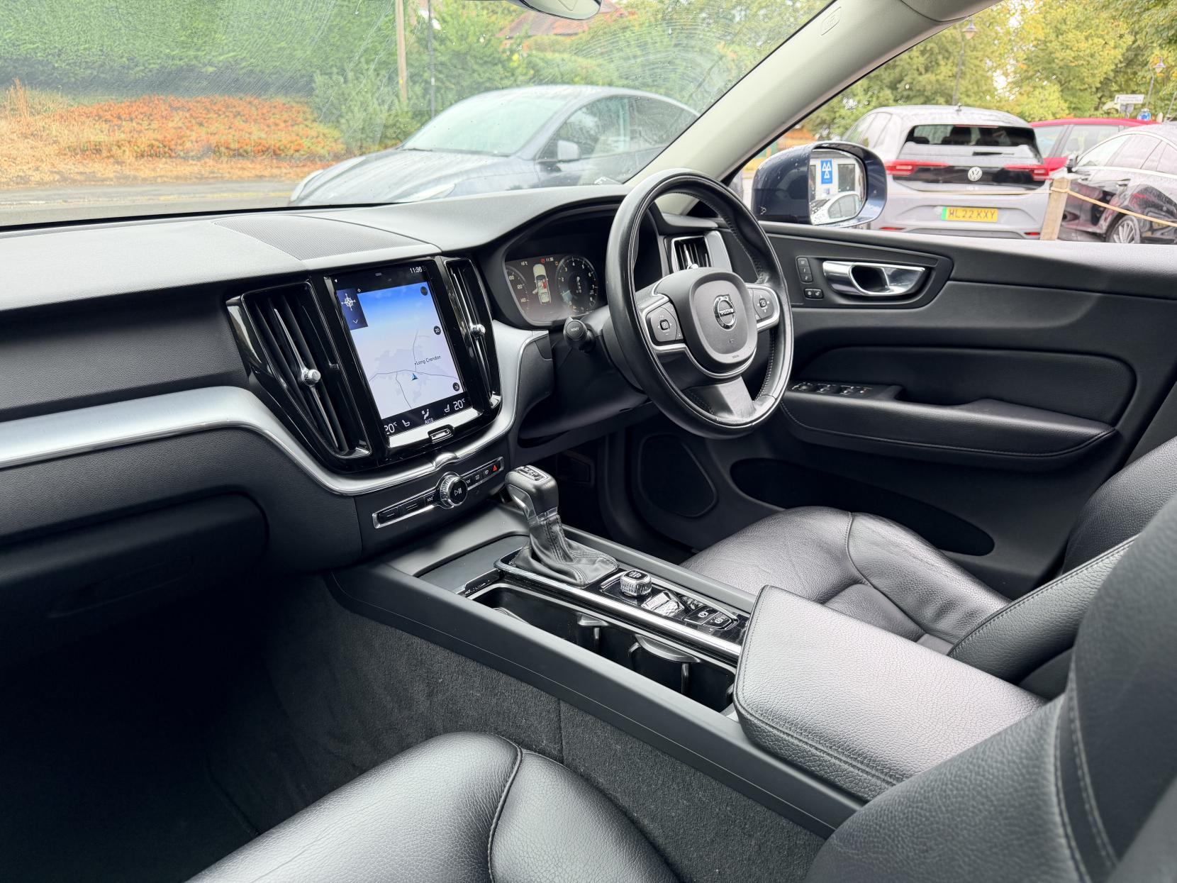Volvo Xc60 - Image 13
