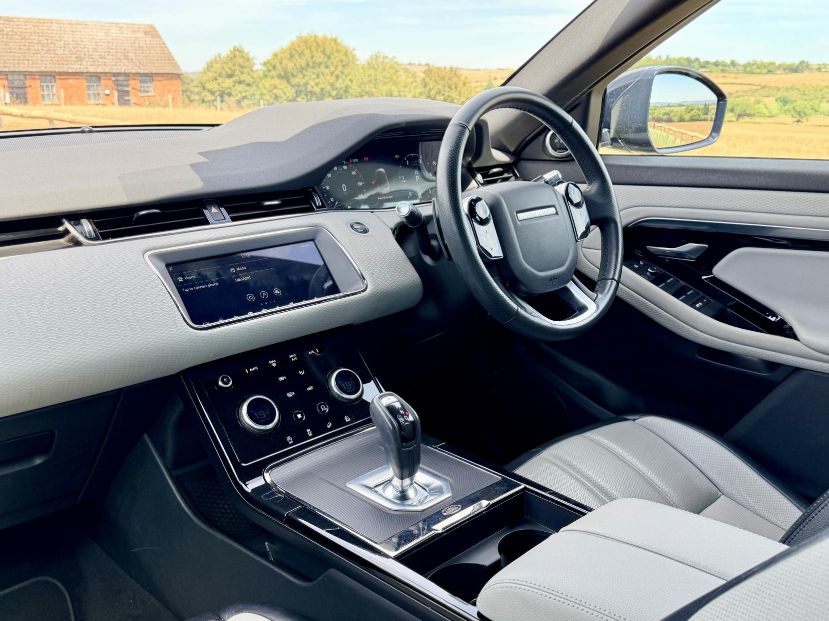 Land Rover Range Rover Evoque - Image 16