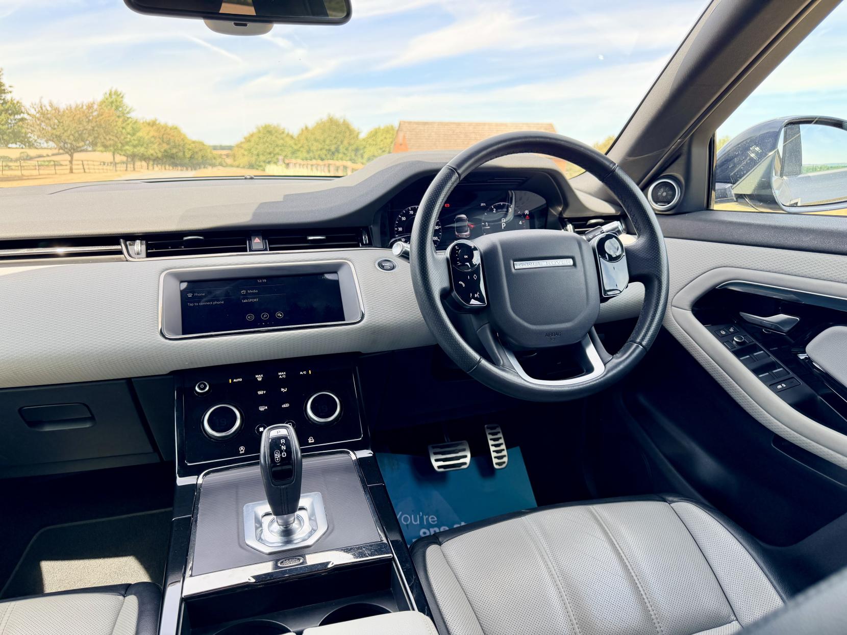 Land Rover Range Rover Evoque - Image 20