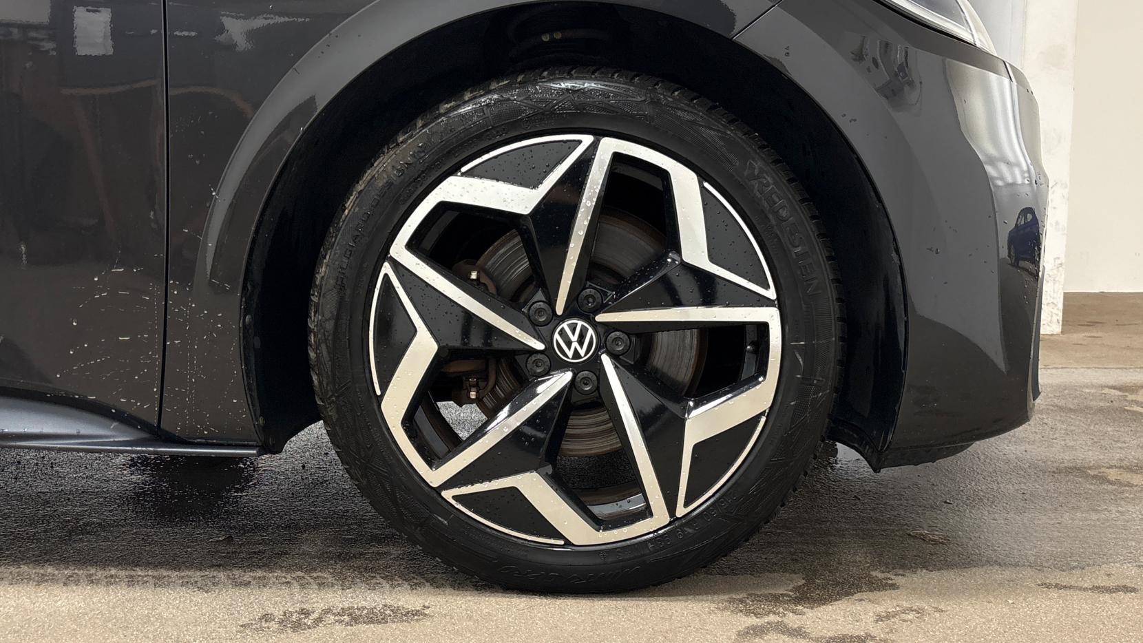 Volkswagen Id.3 - Image 8